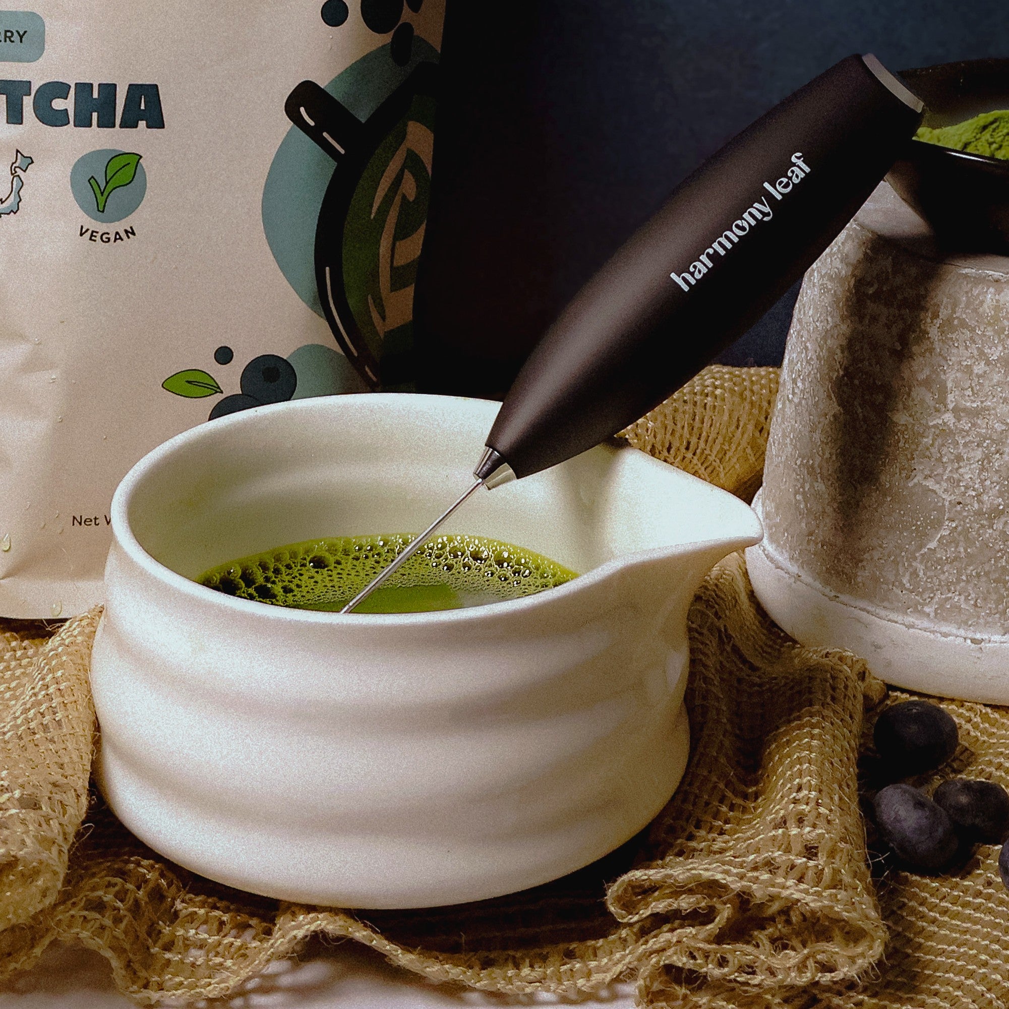 HL_BlueberryMatcha_EMixer3-2_31e5085b-16a2-453e-8b69-facd7b8477ce.jpg